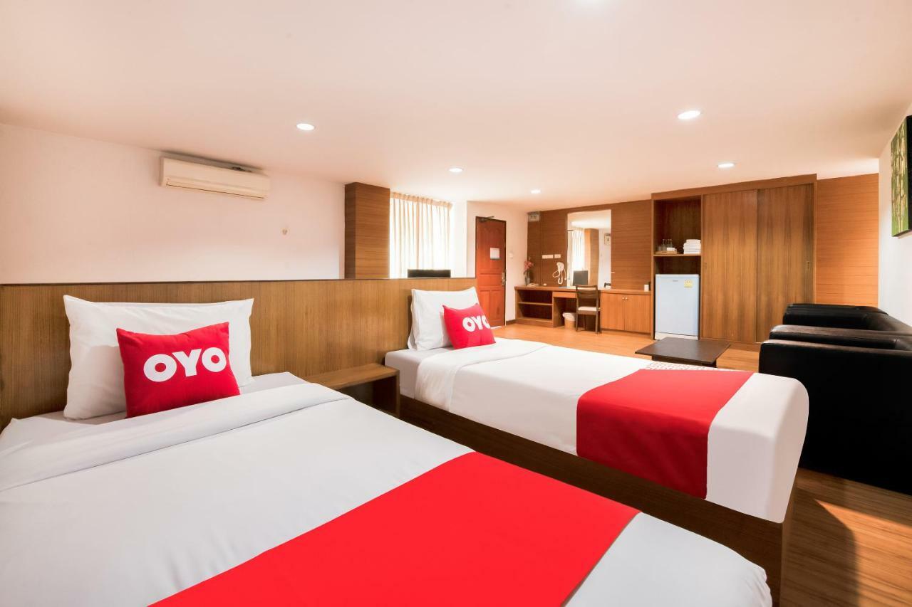 Oyo 257 Sea Paradise Hotel Sattahip Exterior photo